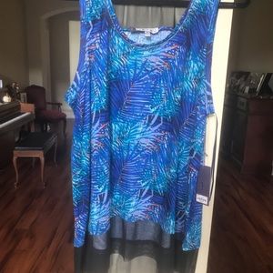 Jennifer Lopez top XL